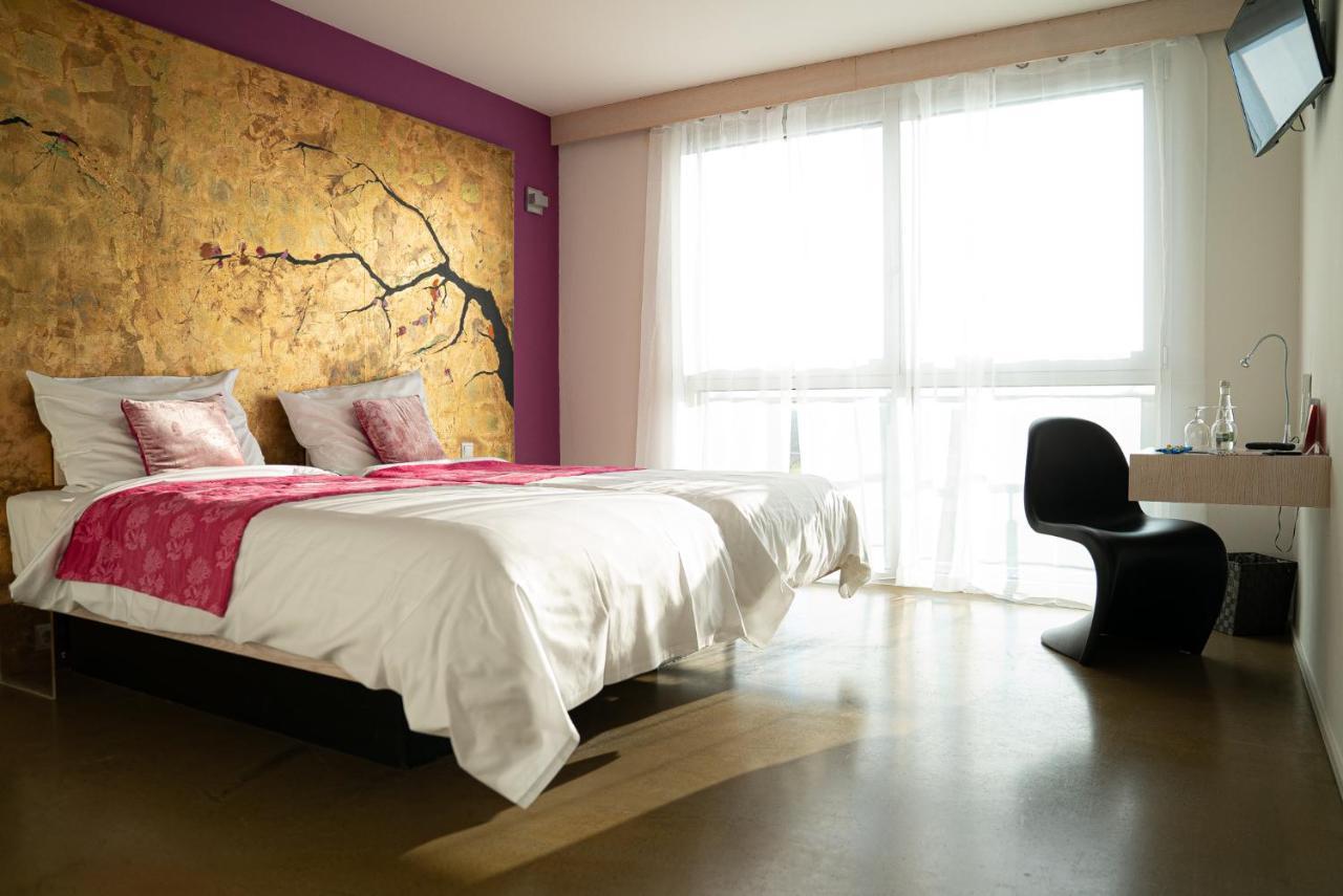 Hotel Schlafstadt Eimeldingen ภายนอก รูปภาพ